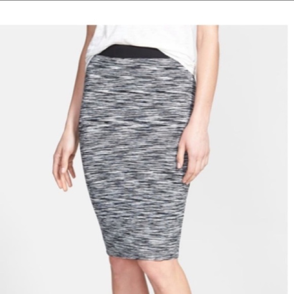 Anthropologie Dresses & Skirts - Bailey 44‎ skirt Semba fitted black white